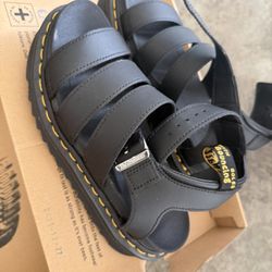 Dr Martens Sandal Size 5