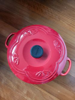 Chantel Enameled Cast Iron Dutch Oven $100