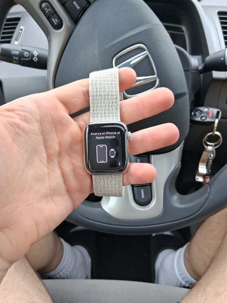 Apple Watch Series 7 41m GPS + LTE Stainless Steel