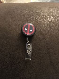 Badge reel