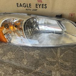 2001-2006 Dodge Stratus Headlight