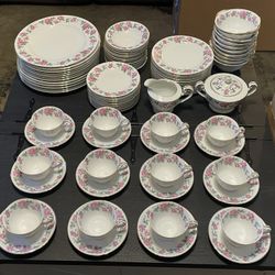 China Dinnerware Set