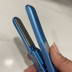 Mini Hair Straightener 
