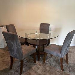 Dining Room Table With Four Chairs