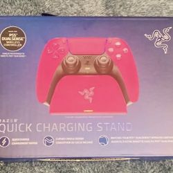 Razor PS5 Quick Charging Stand