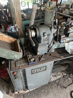 Feeler turret lathe
