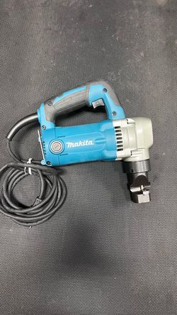 Makita Nibbler