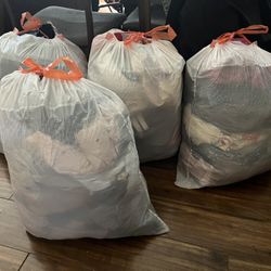 Clean  Mens And Women’s Clothing 