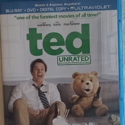 "Ted".... Mark Wahlberg (Blu-ray +DVD+Digital Copy) ~ Ultraviolet 