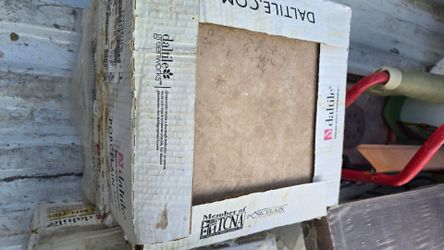 New 5 boxes of ceramic tiles 15 sft each box brown color