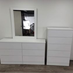 DRESSER WITH MIRROR AND CHEST  