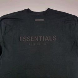 Men’s Essentials Black  Luxury TShirt size XL