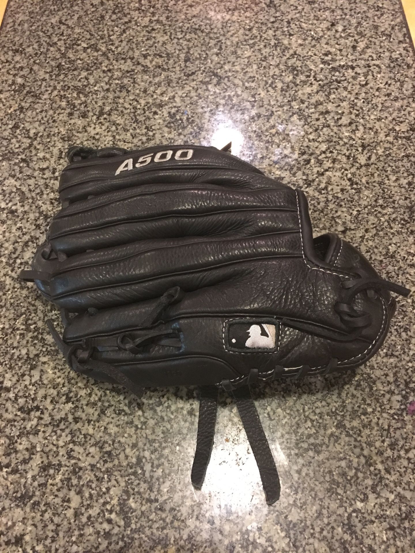 Wilson A500 Kid’s Glove