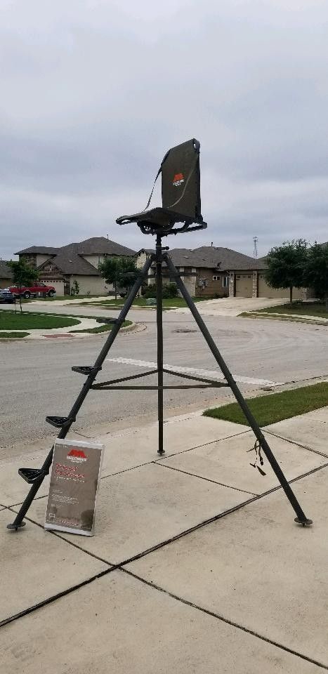 Millennium T100 10' Tripod Treestand W/ Footrest