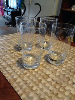 Glass set