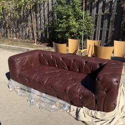 Vintage Chesterfield Tufted  Sofa Burgundy Leather Couch