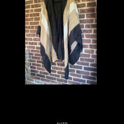 Torrid Outlander Tartan Plaid Ruana Wrap Shawl Sweater Scarf OS One Size Like New 