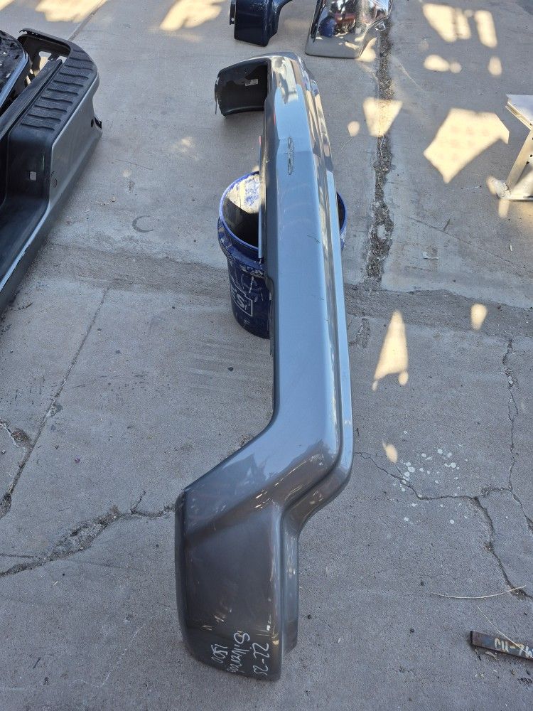 Chevy Silverado 1500 Front Bumper Oem