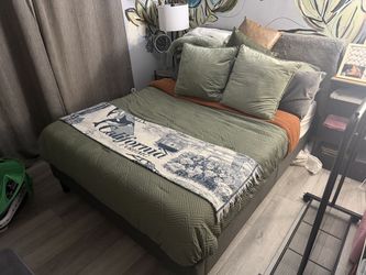 Queen Upholstered Platform Bed + Casper Element Mattress