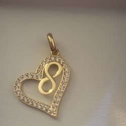 14 K Gold  Heart Pendant 