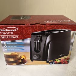 New Black Brentwood Black 2 -Slice Toaster.10$