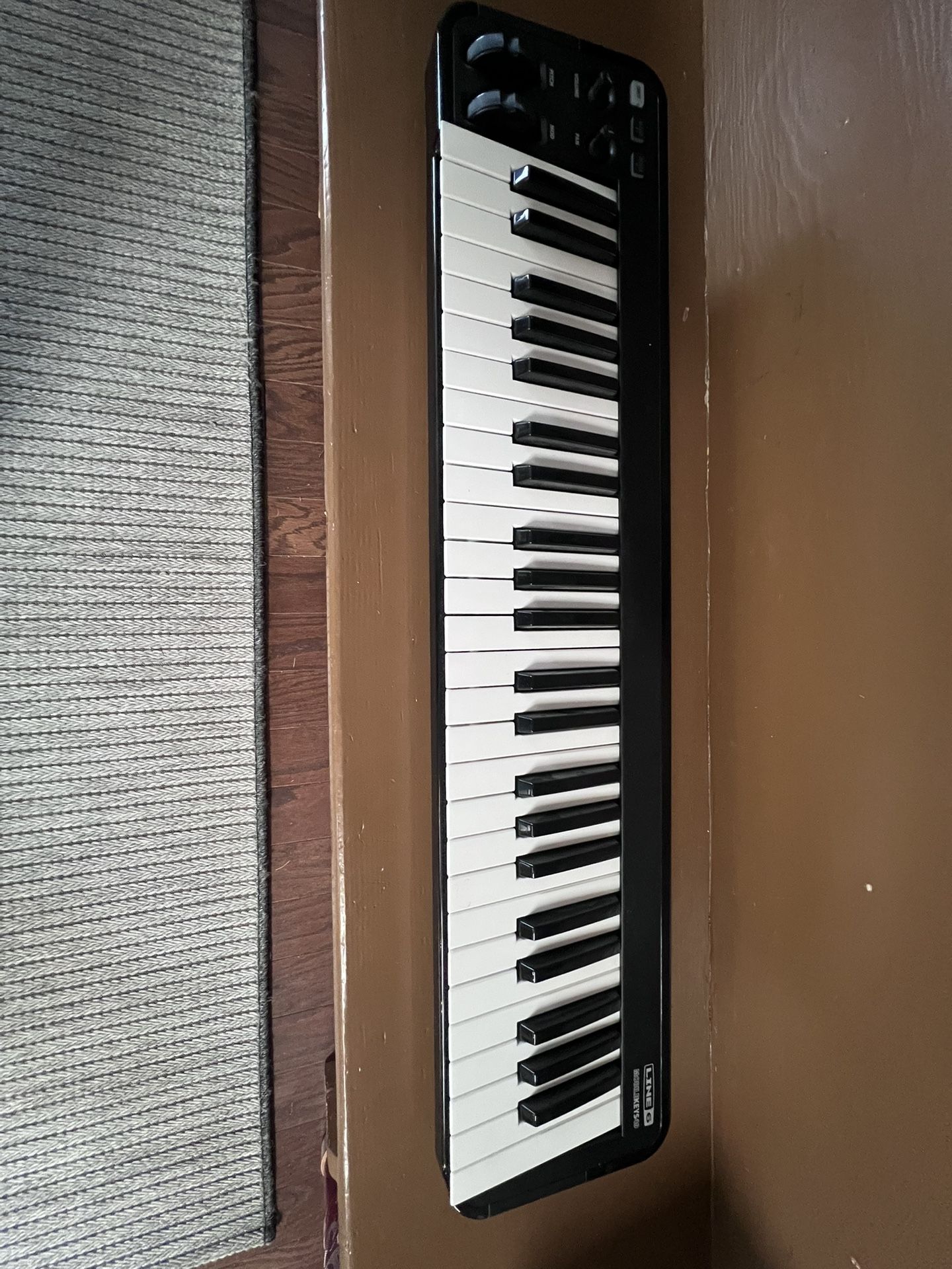 Line 6 Mobile Keys 49