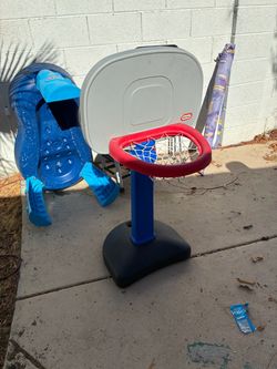 Kids basketball hoop