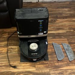 Shark NeverTouch Pro