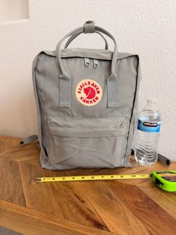 FJALLRAVEN Everyday Outdoor Classic Kanken 23510 Backpack MSRP $90 West Las Vegas See My Listings Summerlin