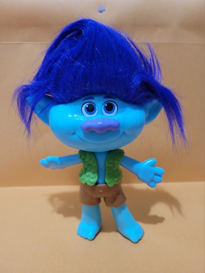 DREAMWORKS TROLLS World Tour Branch Small Doll  6" Tall.