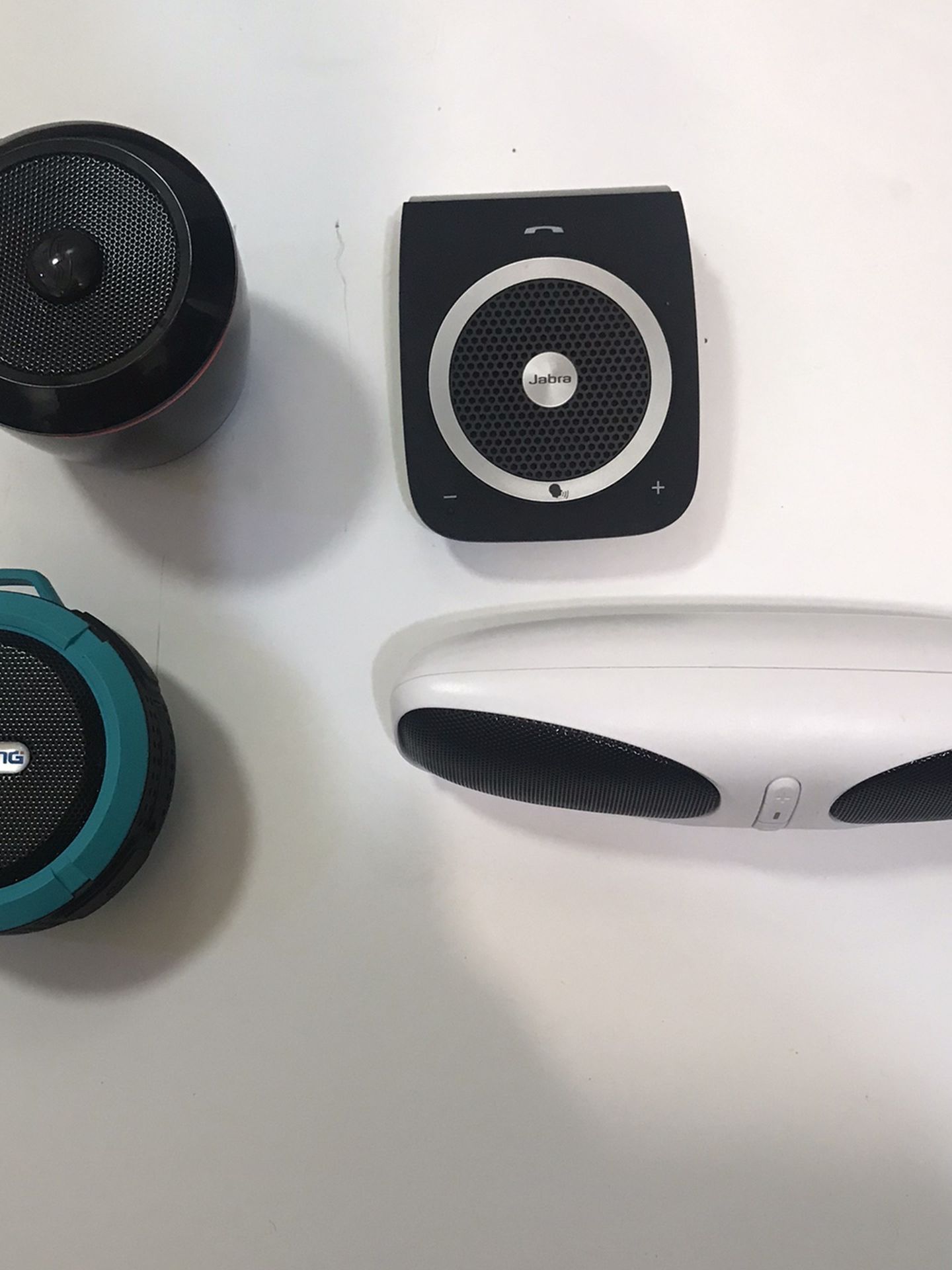 Lot Of 4 Speakers Bluetooth All Working .