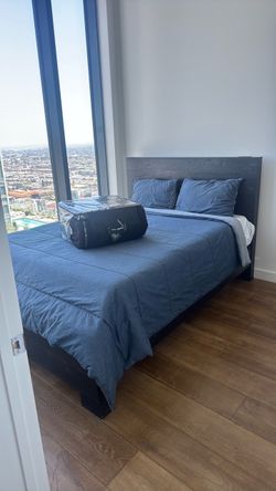 Queen bed with mattress etc