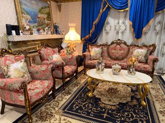 Brand new Italian couches set