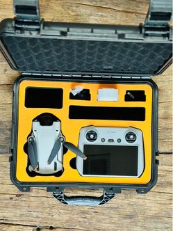 DJI mini 3 pro + second battery + hard case