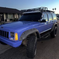 Jeep Cherokee 1996 FIRM ON PRICE NO TRADES!!!!
