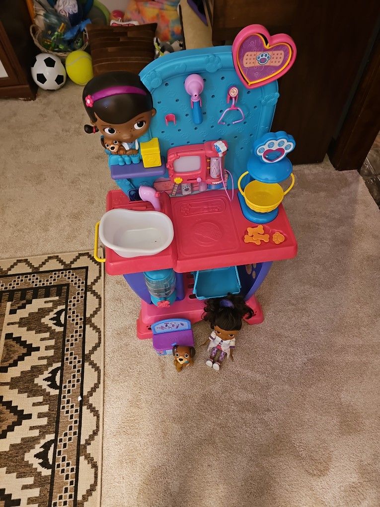 Doc Mcstuffins Toy