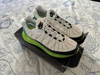 Nike Air MX 720-818 White Ghost Green SIZE 12