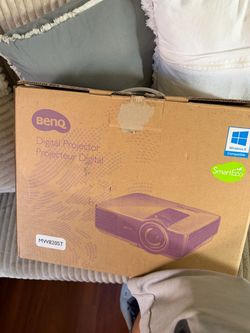 BenQ MW820ST Digital Projector