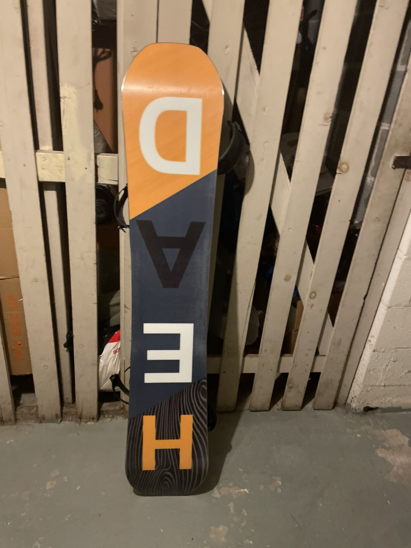 Head snowboard