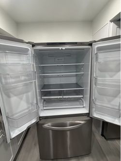 Refrigerator for sell