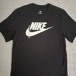 Nike T Shirt