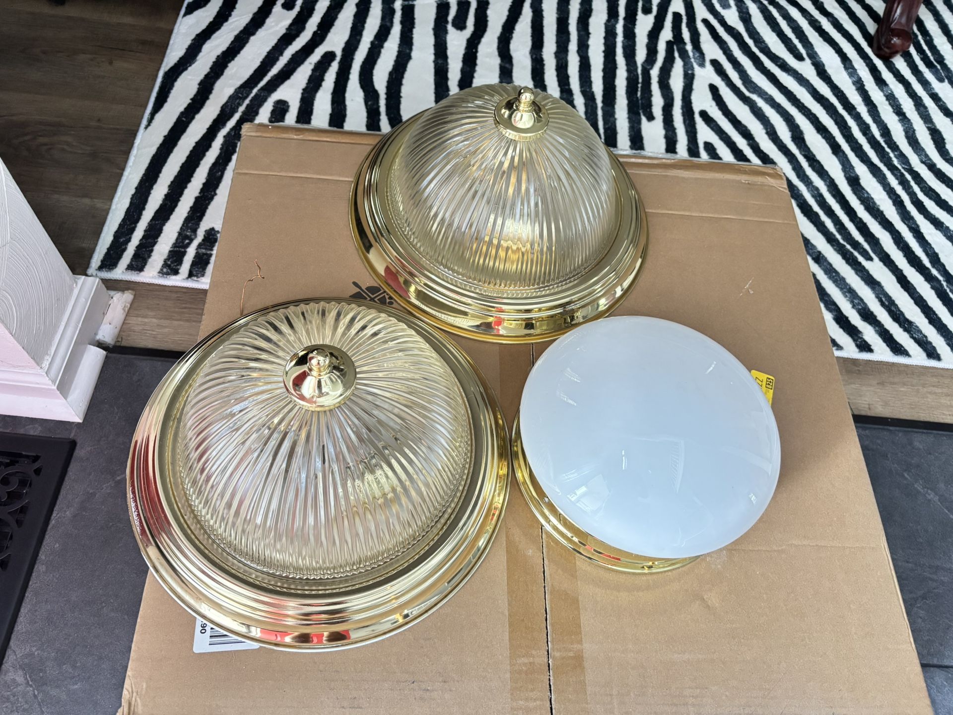 3 Flush Mounted Lights (hallways, Bedroom, Laundry, Closet) 