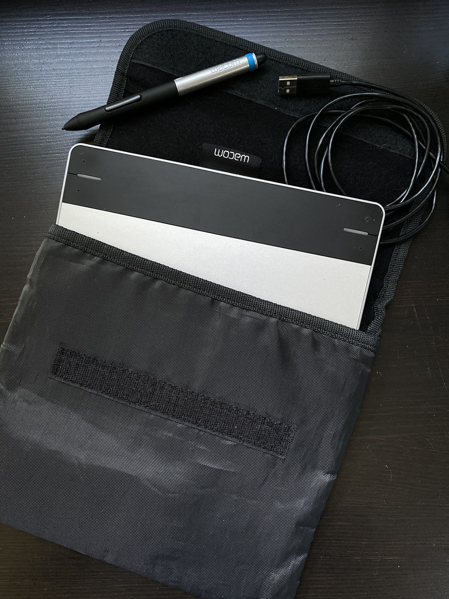Two Wacom tablets: Bamboo CTH-460 & Intuos pen and touch small CTH-480