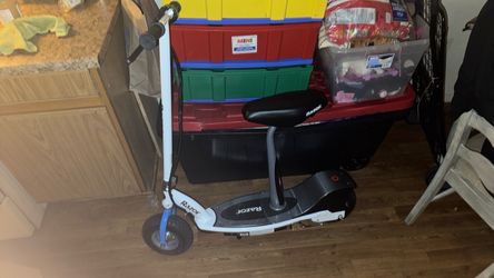 Razor scooter electric