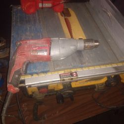 Milwaukee 1/2" Hammer Drill