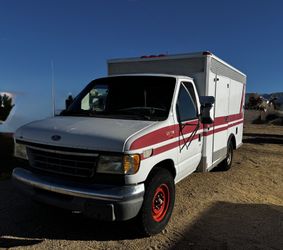 1995 Ford E350 Ambulance 7.3 Powerstroke Diesel – Project / Off-Grid Build 🔥 