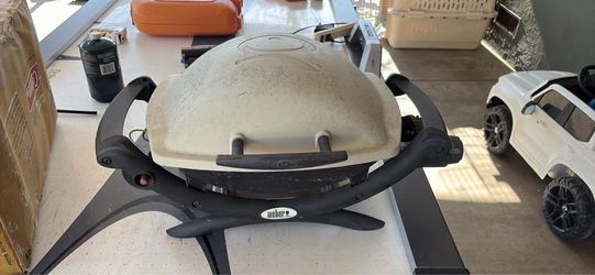 Weber propane Camping Grill