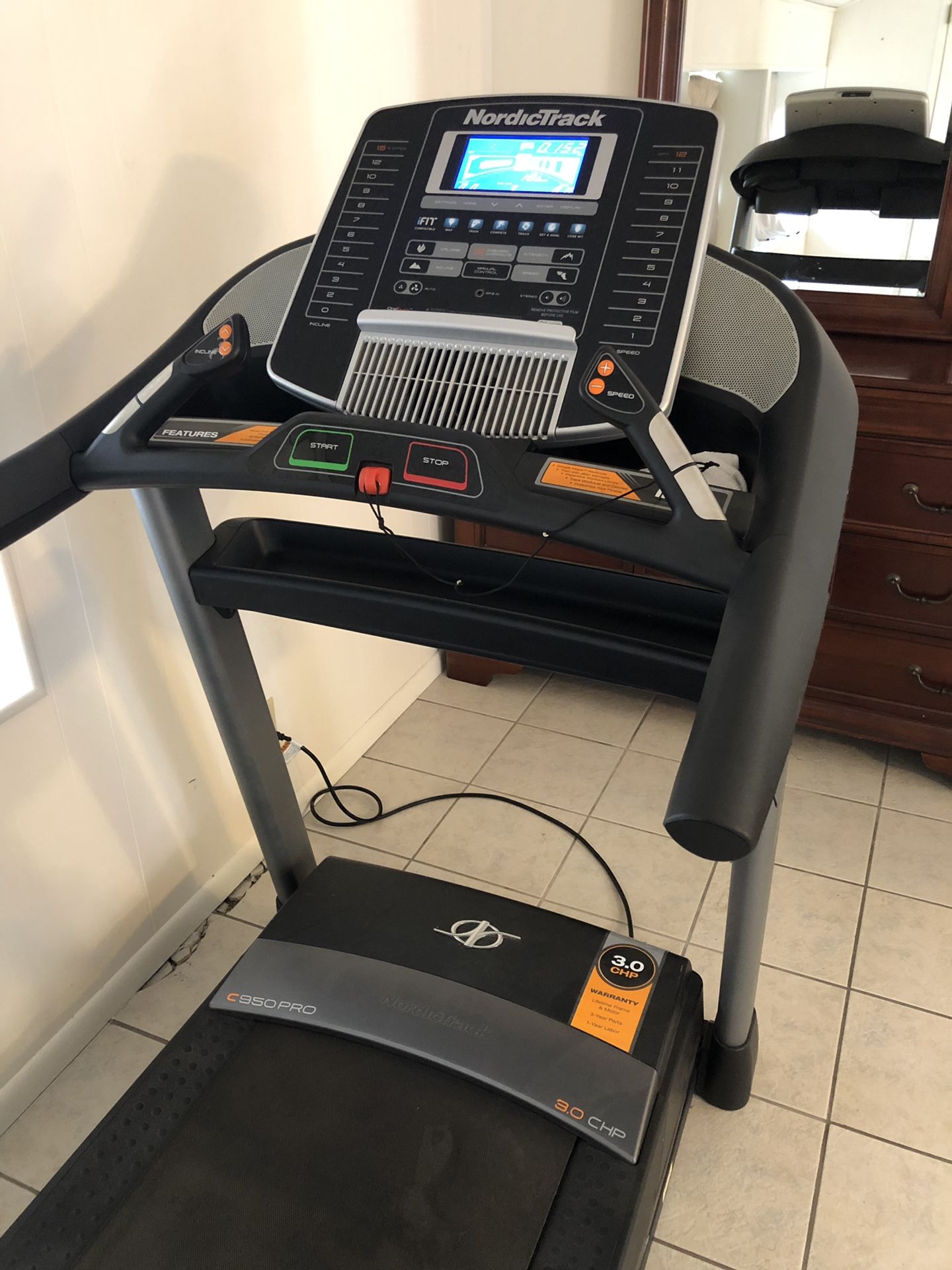 NordicTrack treadmill model C950 PRO for Sale in Buena Park, CA OfferUp