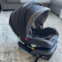 SnugRide®️ SnugLock®️ 35 Infant Car Seat  