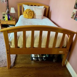 Dutailier Solid Hardwood Twin Bed